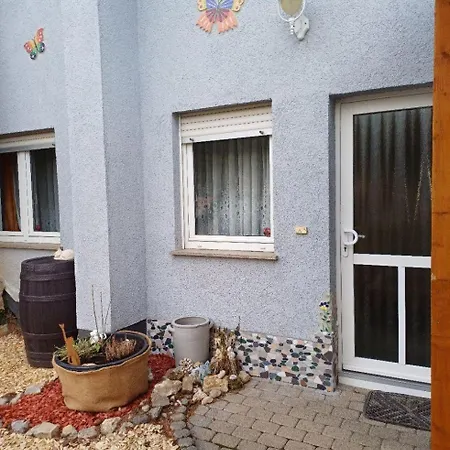 Ferienwohnung-sonnenschein-dittwar Apartment *